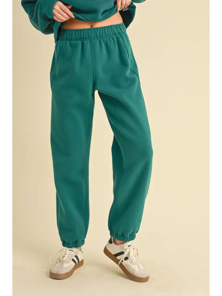 Rani Joggers in Green
