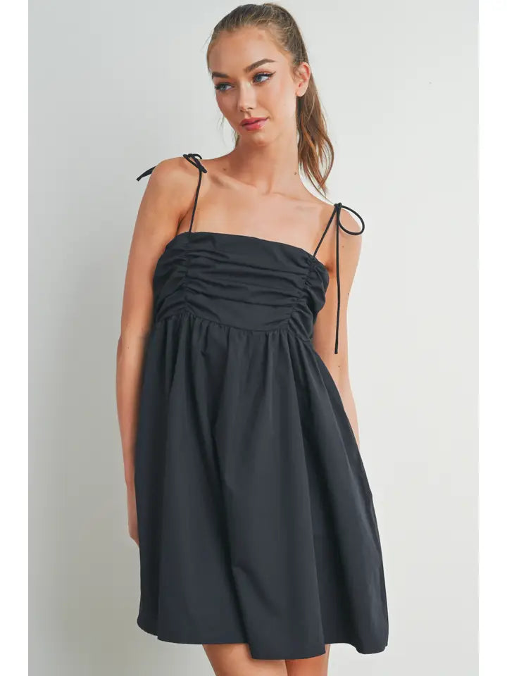 Emmy Detailed Dress in Black