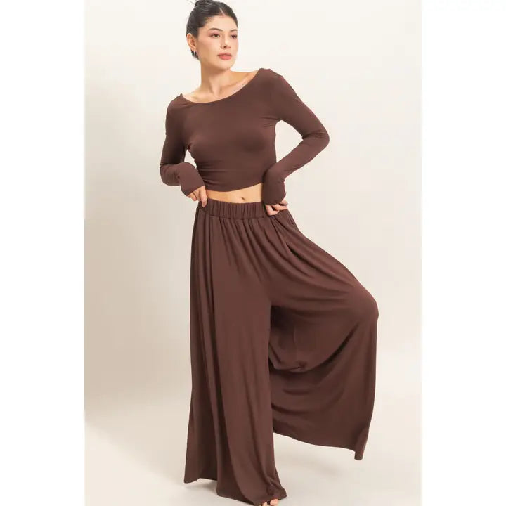 Chelsie Casual Set in Espresso