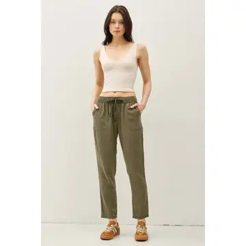 Tenley Tencel Tapered Leg Pant in Olive