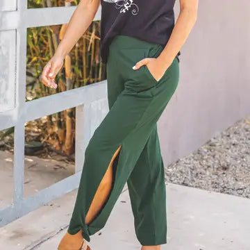Solid Ankle Tie Pants in Green
