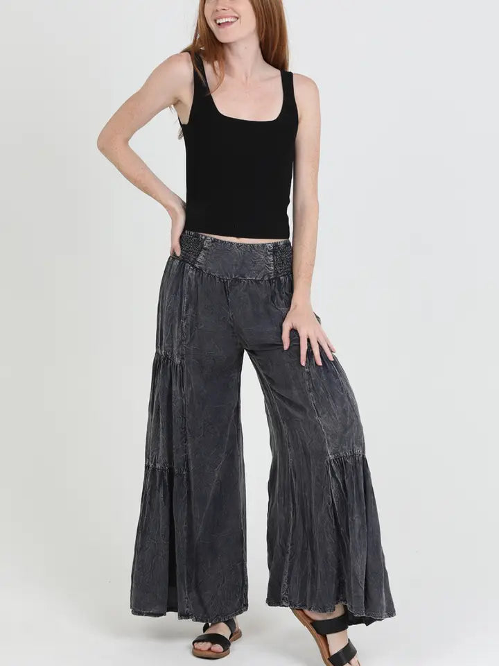 Brynn Wide Leg Pants in Black