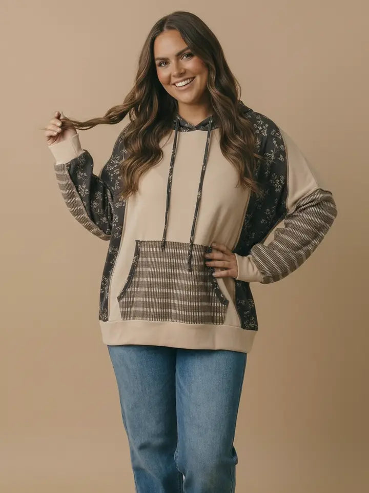 Mia Loose Fit Pocket Hoodie - Curvy