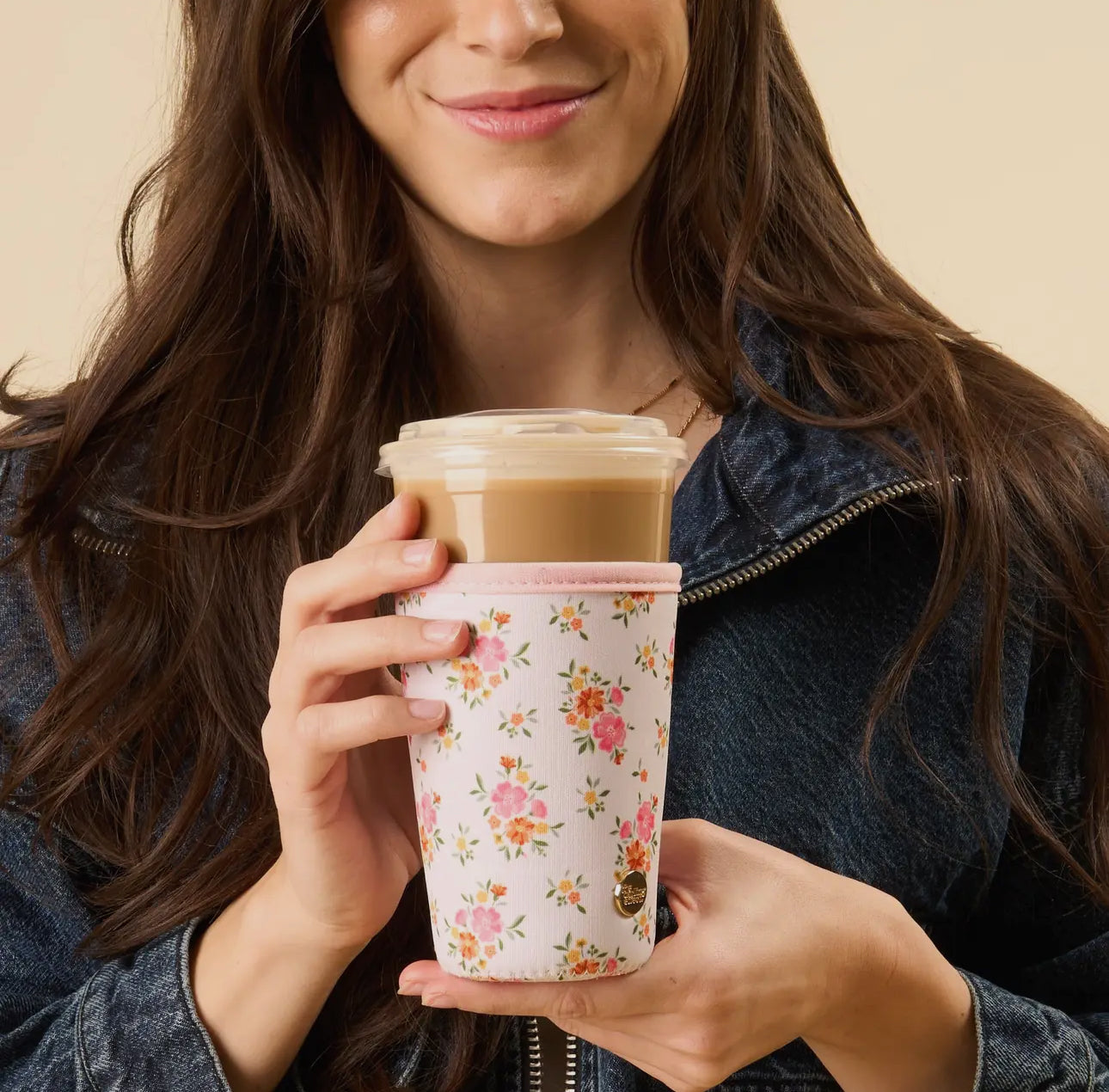 The Darling Effect Drink Sleeve in Endless Daydream Cream