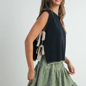 Ella Sleeveless Sweater in Black