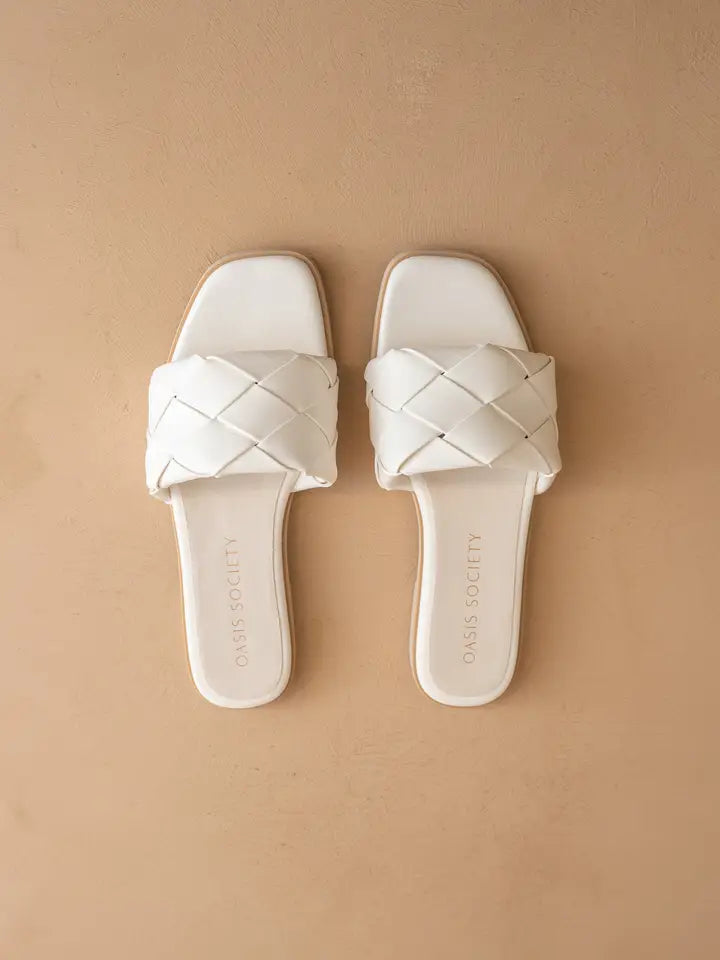 The Darla in White