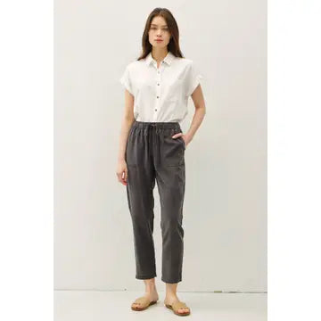 Tenley Tencel Tapered Leg Pant in Black