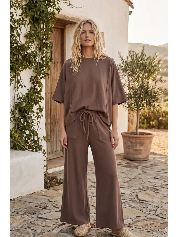 Baylee Lounge Set in Mushroom