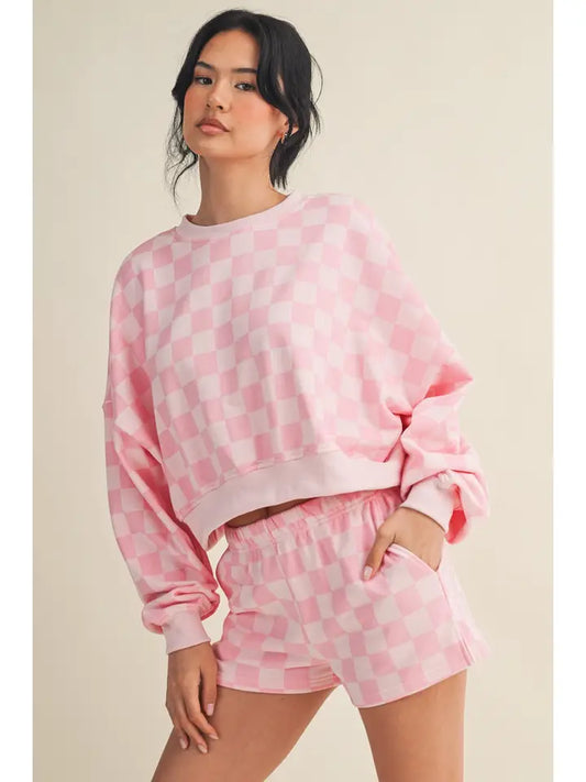 Checkmate Cropped Sweat Shorts Pink