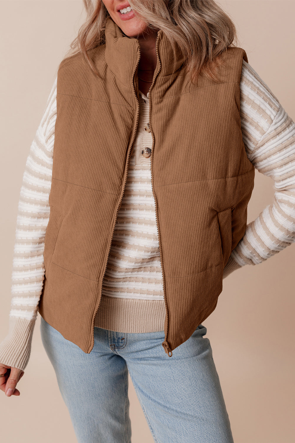 Corduroy Vest in Camel