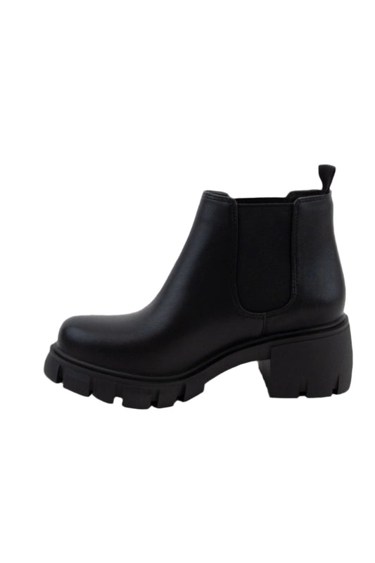 Poppy Black Chunky Boot