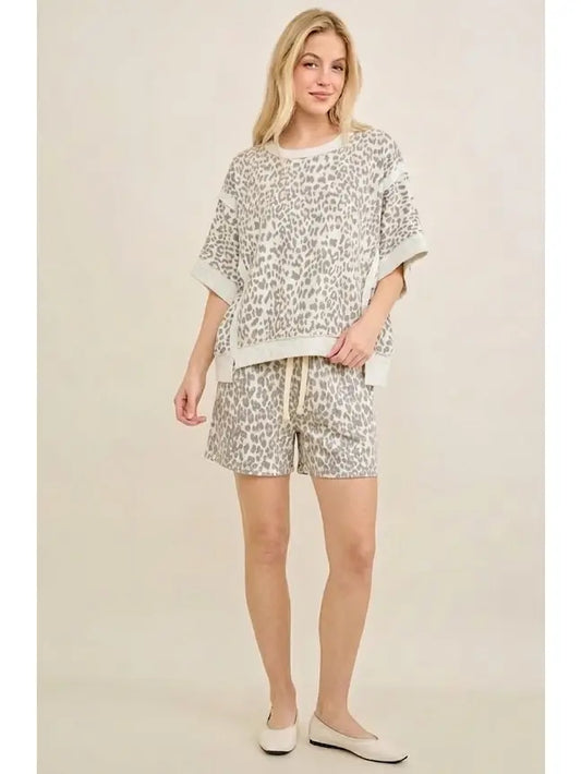 Kat Leopard Shorts in Cream
