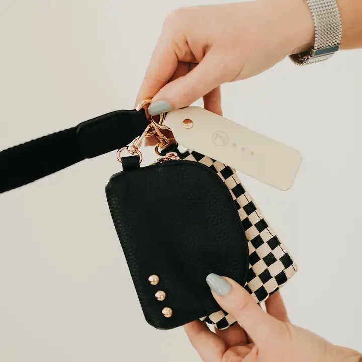 Dual Checkered Wristlet in Black