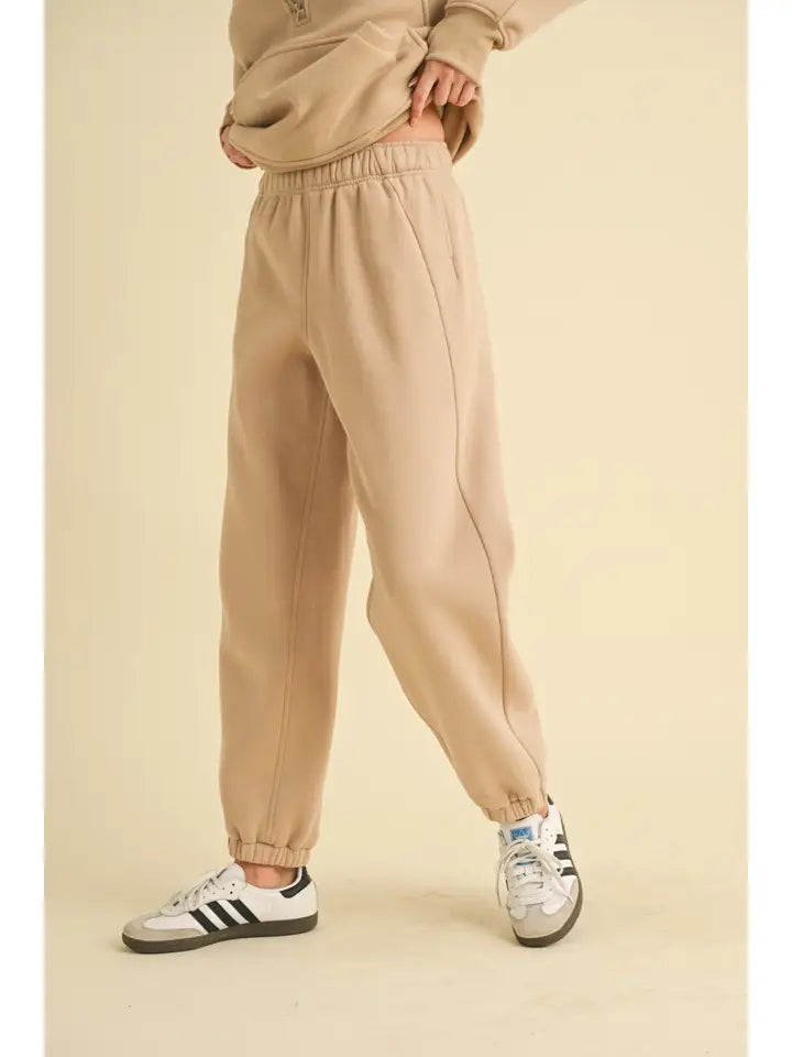Rani Joggers in Oat