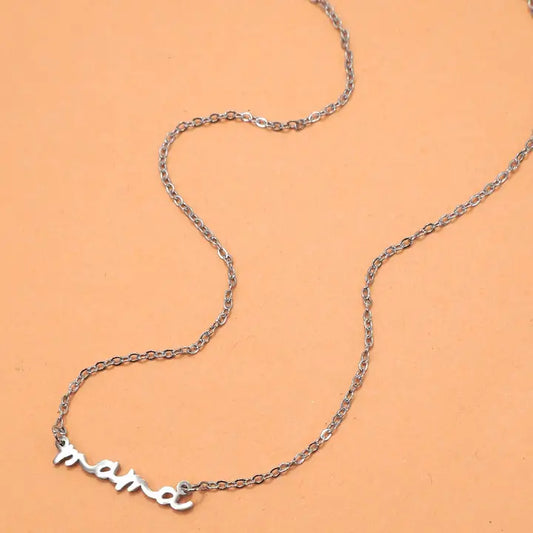 Mama Pendant Necklace in Silver