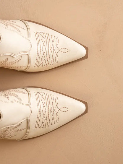 The Kiara Off White Western
