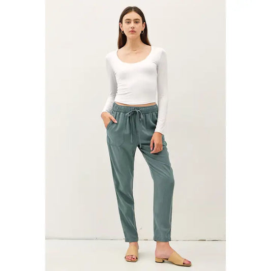 Tencel Tapered Leg Pant in Spruce