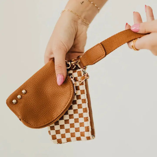 Dual Checkered Wristlet in Coffee