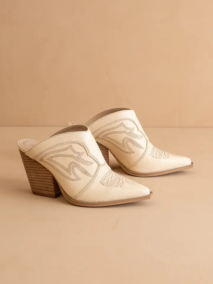 The Kiara Off White Western