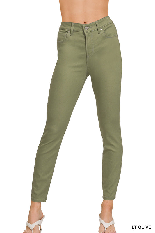 Everyday Colored Pant in Light Olive