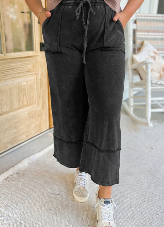 Mineral Washed Cropped Pant