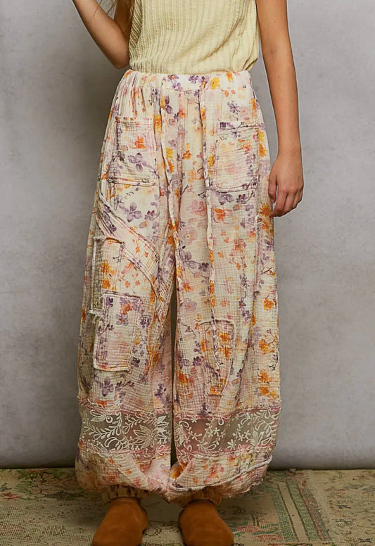 Free to Move floral pant