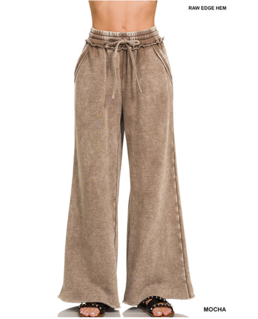 Everyday Fleece Sweat Flares in Mocha