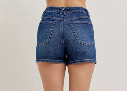 Judy Blue Slim Short Dark Wash