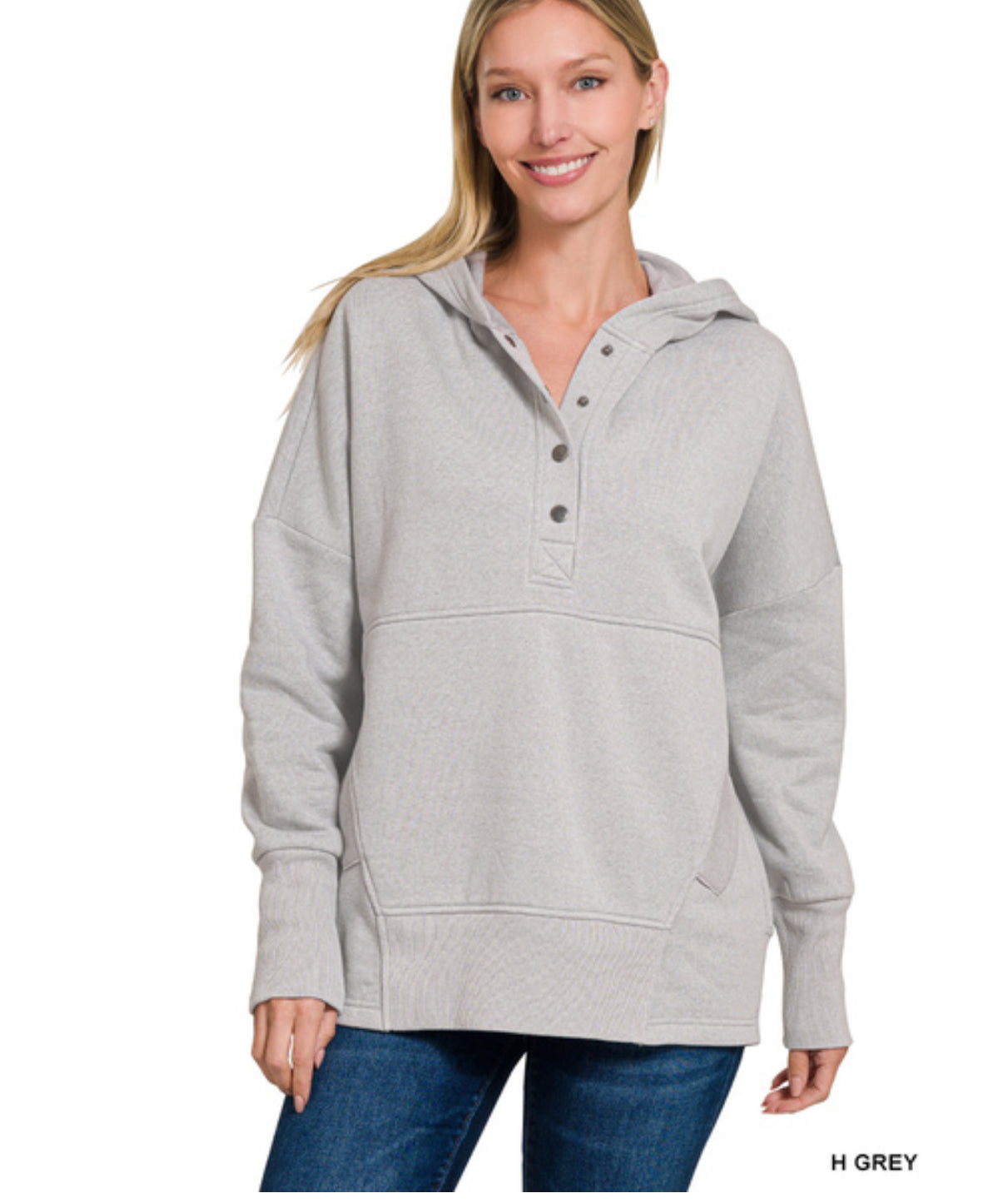 Halee Hooded Pullover in Heather Grey