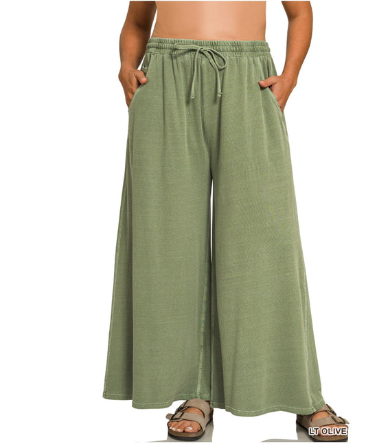 It Girl Everyday Pant in Lt. Olive