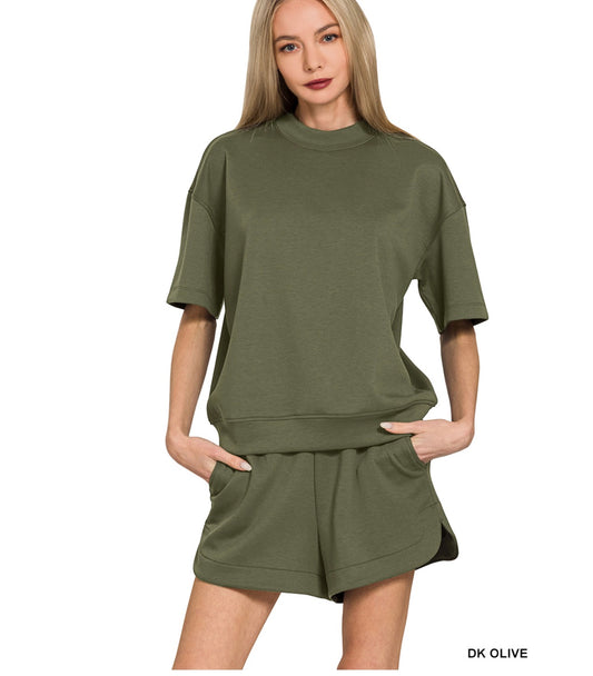 On Repeat Set in Dk.Olive