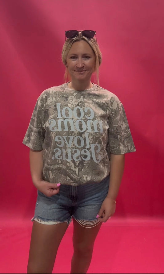 Cool Moms Love Jesus Camo Tee