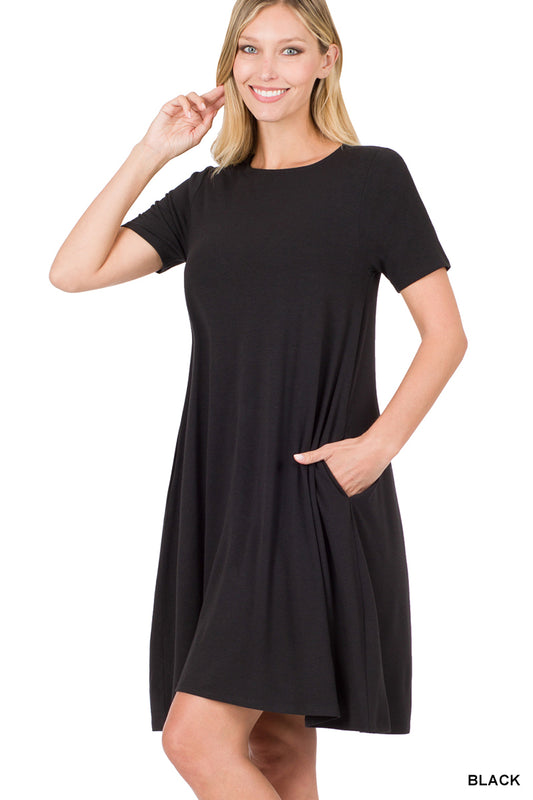 Carrie Short Sleeve Dress w/ Pockets in Black