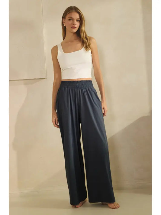 Josie Wide Leg Pants in Navy