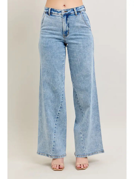 Jordyn Wide Fit Jeans
