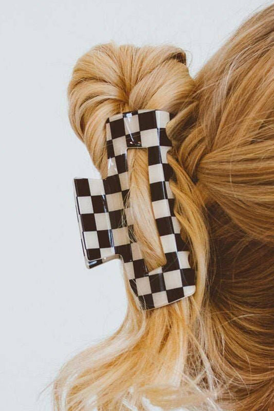 Checkered Clip