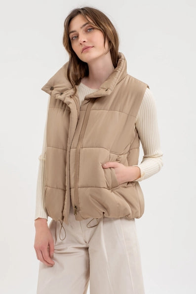 Essie Puffer Vest in Mocha