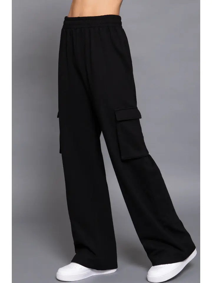 Aston Cargo Sweatpant in Black